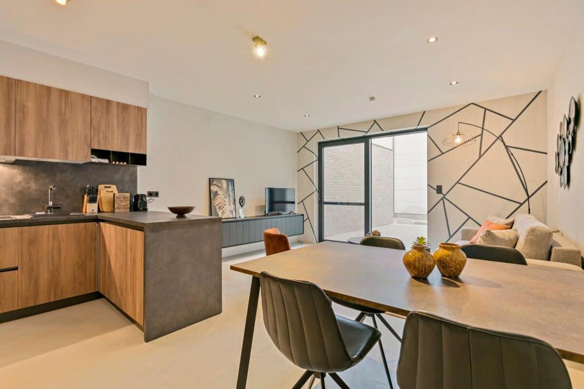 Huswell - Unique Apartment In The City-Center Of Knokke Exteriér fotografie